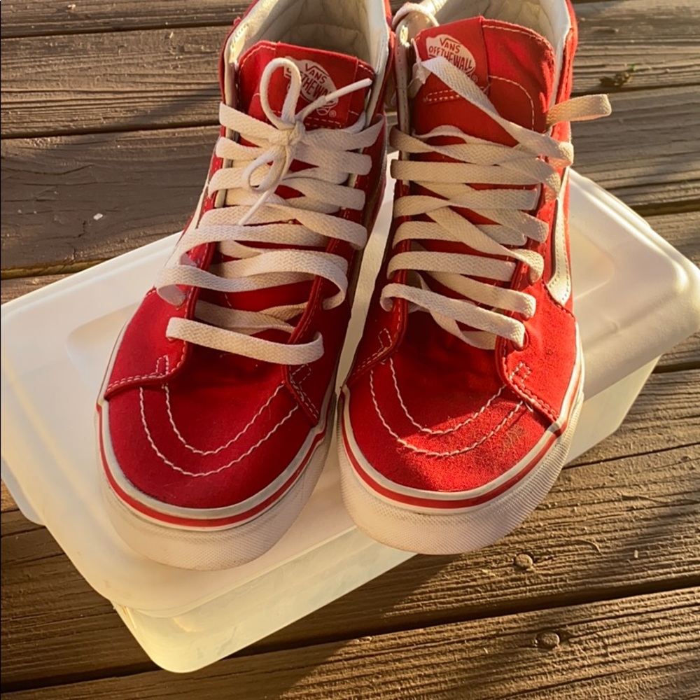All Red Vans - Picture 2 of 5